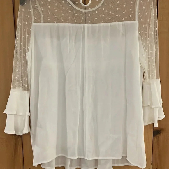 Altar D’ State lovely sheer shoulder, lace and floral top Size S - Picture 3 of 3